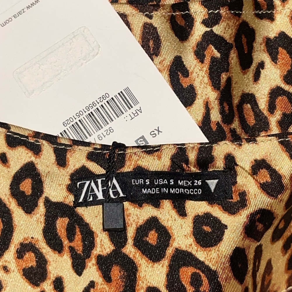 NEW Zara SATIN EFFECT Tank Leopard Print CHAIN STRAP Adjustable Cowl Neck Small - Picture 4 of 7